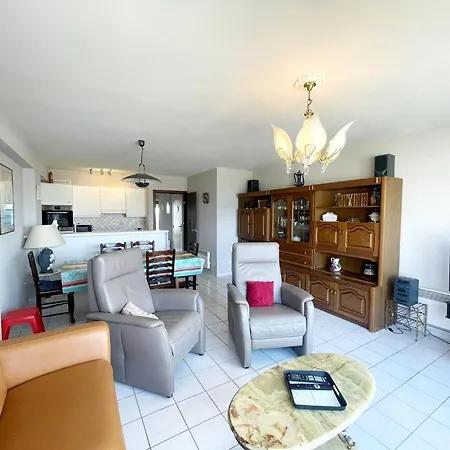 Apartment Near Epernay Square *
