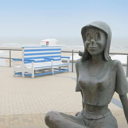 In Epernay Square With Sea View アパート