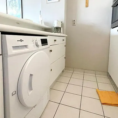 In Epernay Square With Sea View Apartment