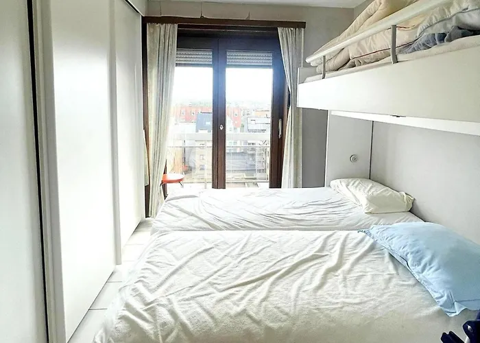 In Epernay Square With Sea View *